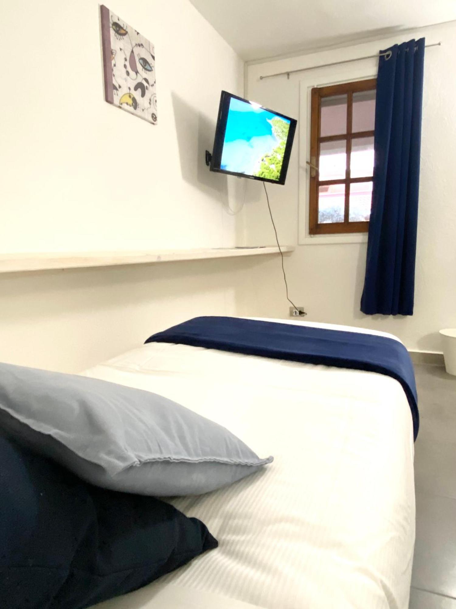 Cala Reale Rooms Marinella マリネッラ エクステリア 写真
